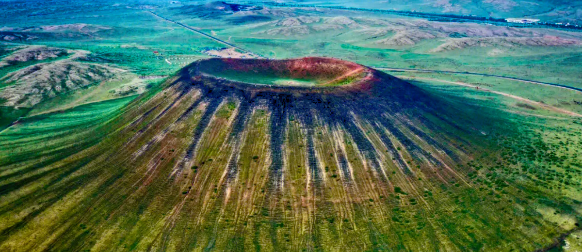 乌兰哈达火山之旅